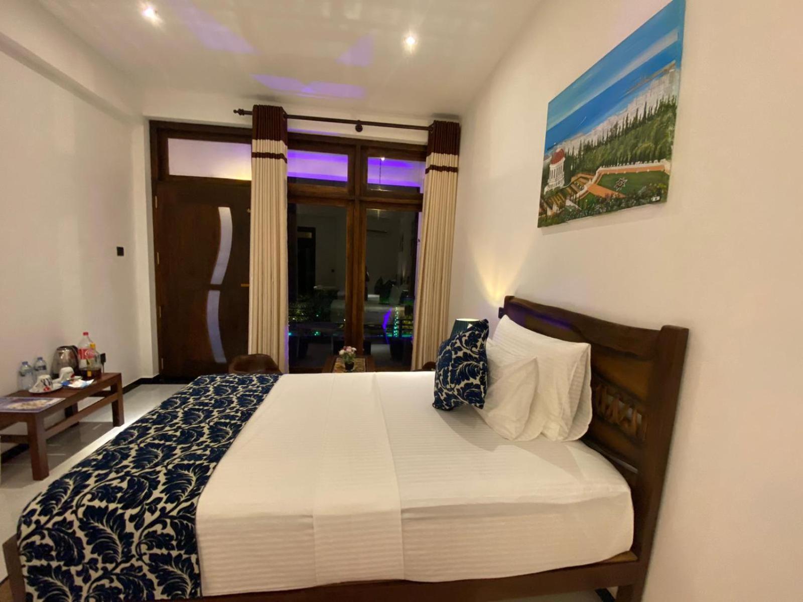 Airport Faith Hotel Katunayake Exterior photo